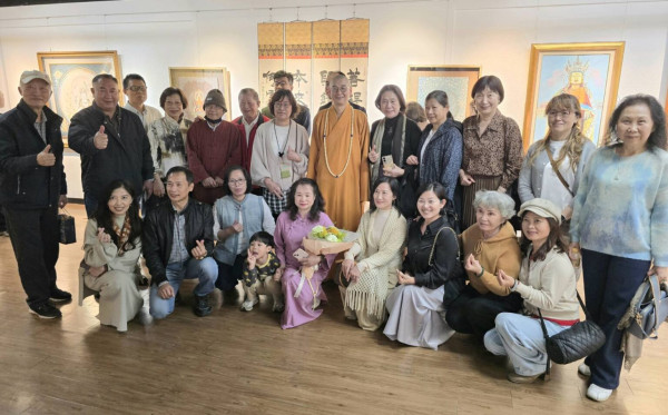 因緣殊勝  法喜充滿  法師暨名家佛像畫與佛經經文書藝展  在莊嚴神聖智慧光中  充滿藝術強韌生命力